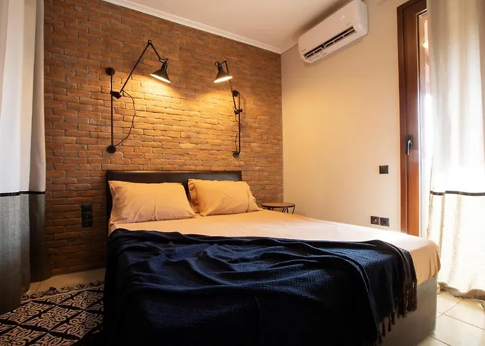 Porto Thea Alexandra Shared Pool Villa, Афитос