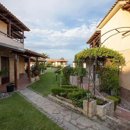 Tatil Evi Porto Thea Alexandra Shared Pool Villa, Afytos