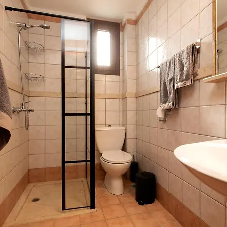 Porto Thea Alexandra Shared Pool Villa, Tatil Evi