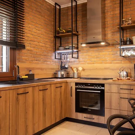 Porto Thea Alexandra Shared Pool Villa, 아피토스