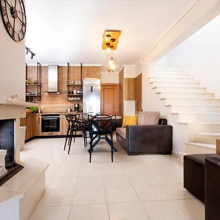 Porto Thea Alexandra Shared Pool Villa, * 아피토스